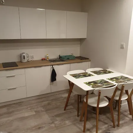 Apartament Trzypokojowy Z Basenem 