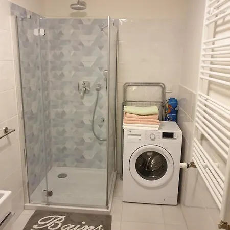 Apartment Apartament Trzypokojowy Z Basenem 