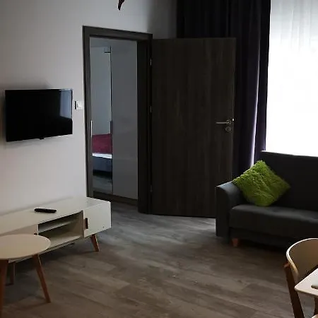 Apartment Apartament Trzypokojowy Z Basenem 