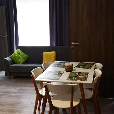Apartament Trzypokojowy Z Basenem 